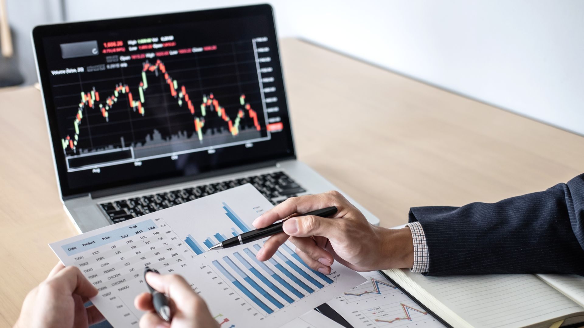 Unlocking Investment Opportunities in Oman for International Investors